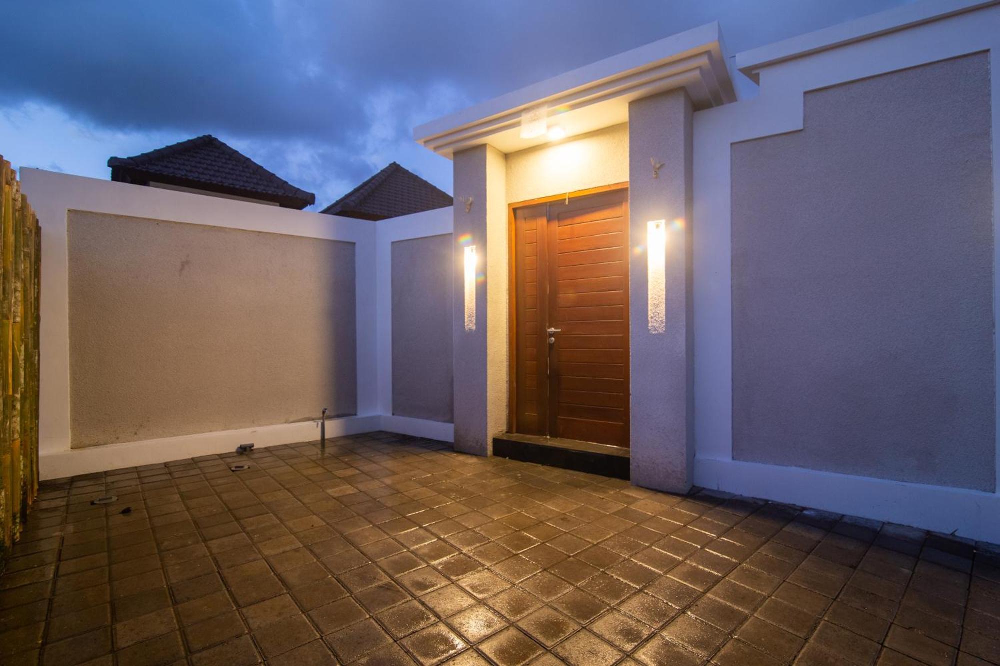 Simple & Magical Villas. Sambali Lli Seminyak (Bali)